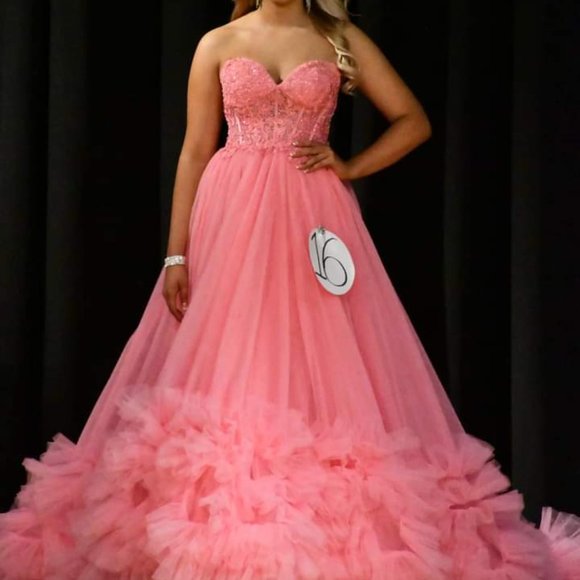 Sherri Hill stunning pink pageant,prom,formal wear dress - Picture 2 of 4